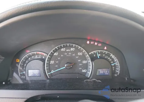 2012 Toyota Camry Xle z USA, uszkodzony, nr VIN 4T4BF1FK6CR226869